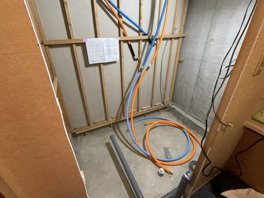 マンション:ユニットバス交換|解体後、設備工事