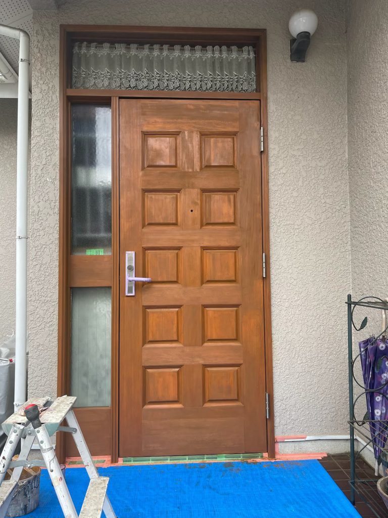 玄関ドア復元工事｜着色３
