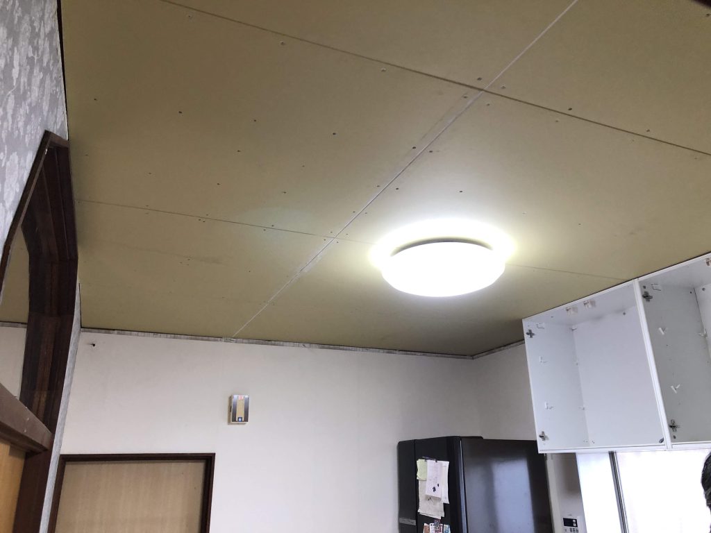 屋根破損による漏水 復旧内装工事|施工写真20